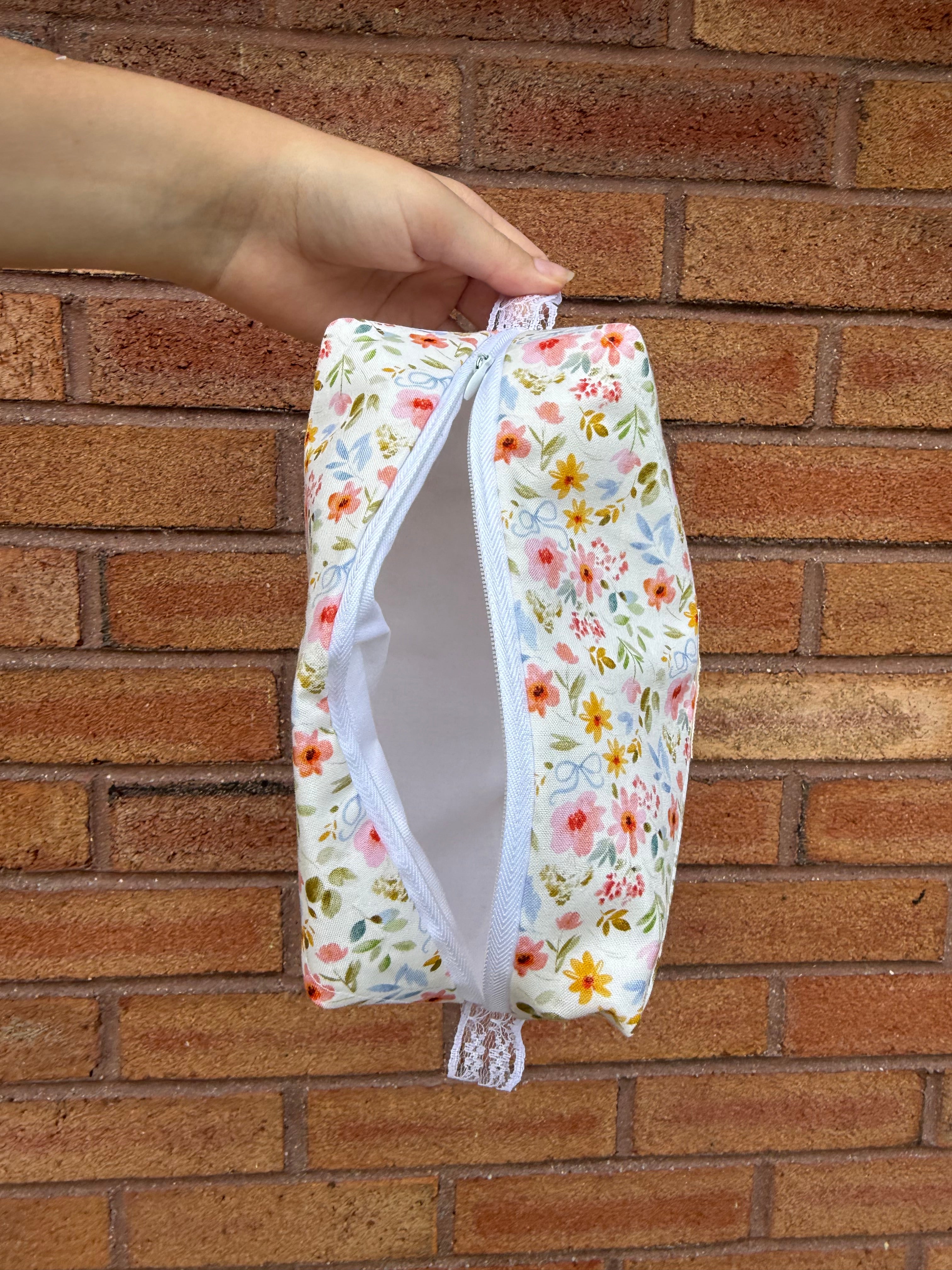Pastel Floral Makeup Bag